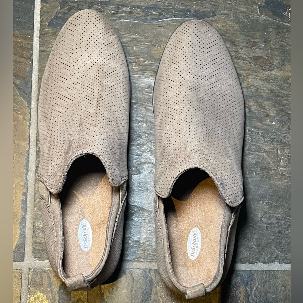 Dr. Scholl's Women's Taupe Perforated Ankle Booties sz 9